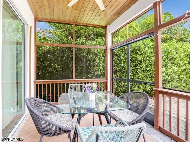 3037 Lunar ST, Naples, FL 34112