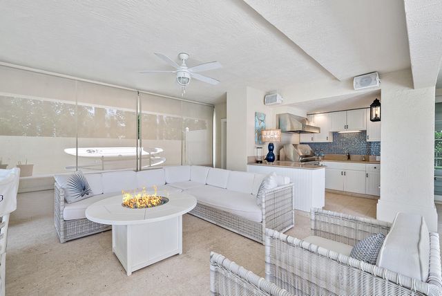 410 Old Towne Lane, Juno Beach, FL 33408