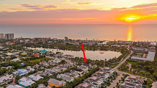 410 Old Towne Lane, Juno Beach, FL 33408
