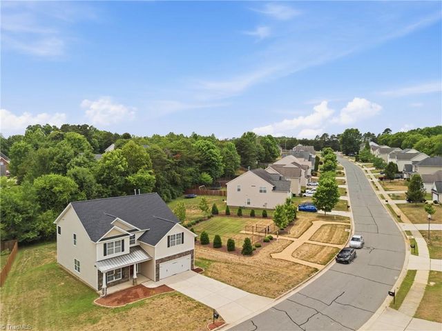 2017 Heron Pointe Drive, Whitsett, NC 27377