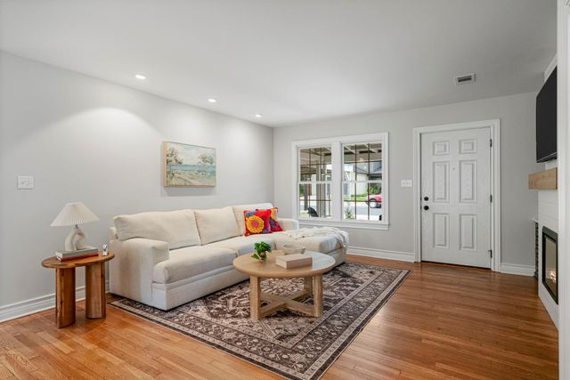 1215 PAYNE Ave, Austin, TX 78757