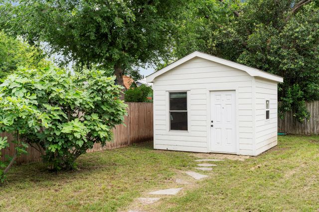 1215 PAYNE Ave, Austin, TX 78757
