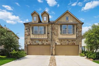 323 Biltmore Loop, Montgomery, TX 77316