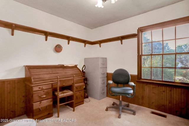 1661 Theresa Avenue, Dewitt, MI 48820