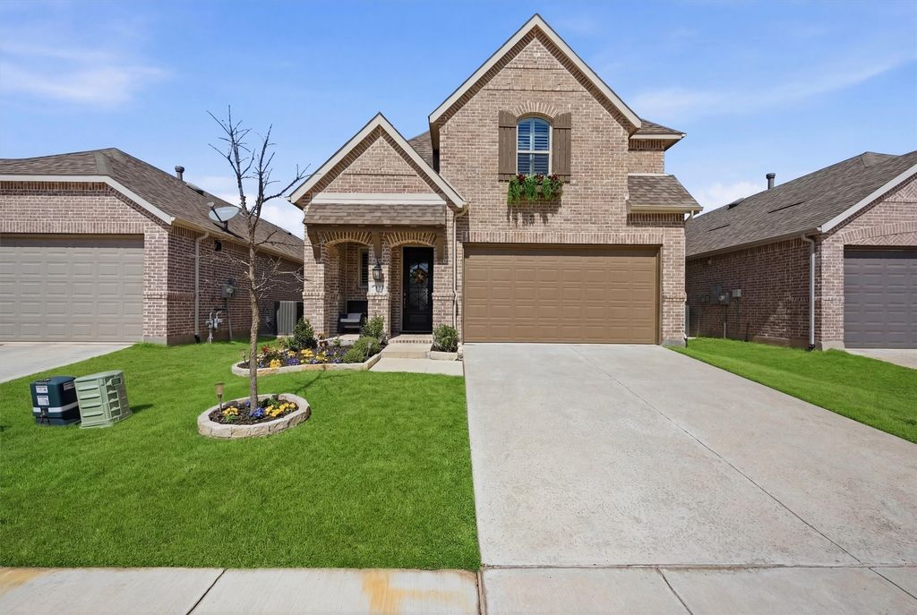 3913 Southbend Drive, Denison, TX 75020