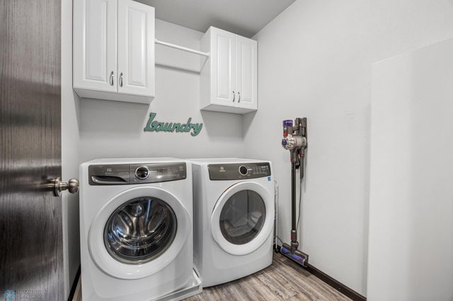 6093 63rd Avenue S, Fargo, ND 58104