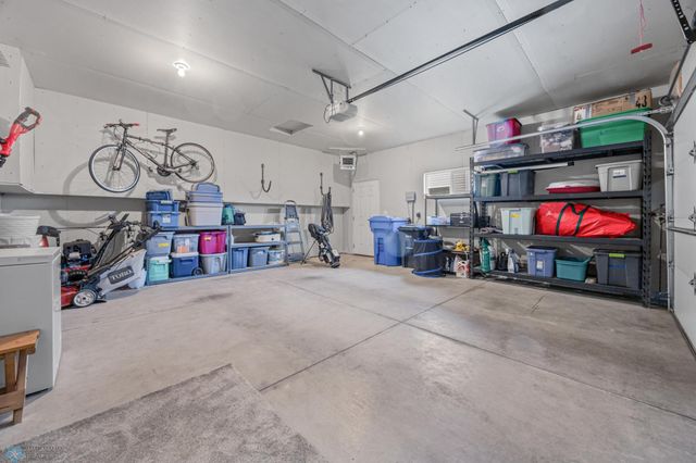6093 63rd Avenue S, Fargo, ND 58104