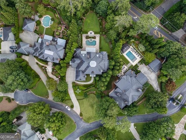 3225 W Paces Park Court NW, Atlanta, GA 30327