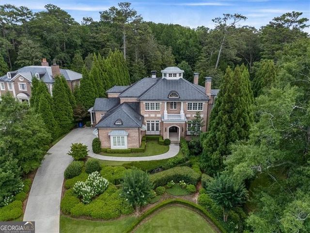 3225 W Paces Park Court NW, Atlanta, GA 30327