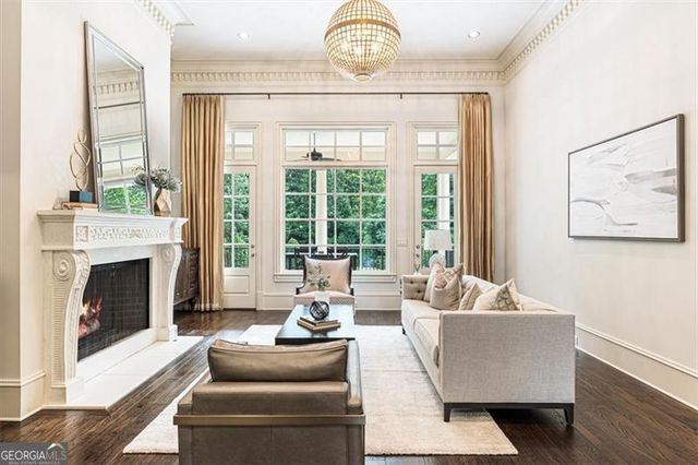 3225 W Paces Park Court NW, Atlanta, GA 30327