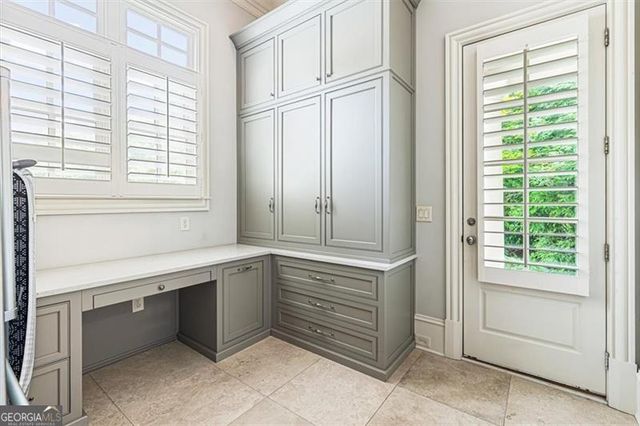 3225 W Paces Park Court NW, Atlanta, GA 30327