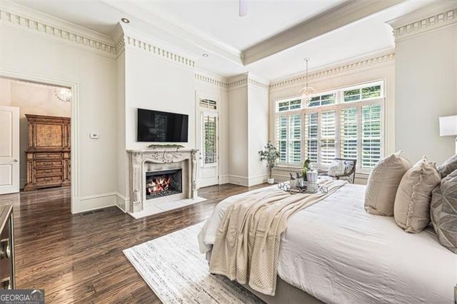 3225 W Paces Park Court NW, Atlanta, GA 30327