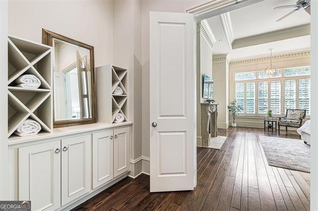 3225 W Paces Park Court NW, Atlanta, GA 30327