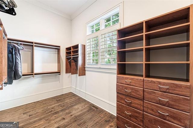 3225 W Paces Park Court NW, Atlanta, GA 30327