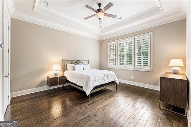 3225 W Paces Park Court NW, Atlanta, GA 30327