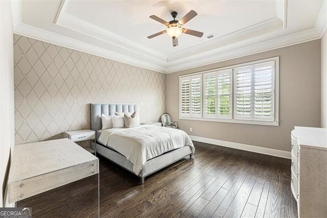 3225 W Paces Park Court NW, Atlanta, GA 30327