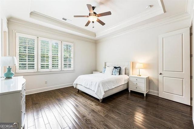 3225 W Paces Park Court NW, Atlanta, GA 30327