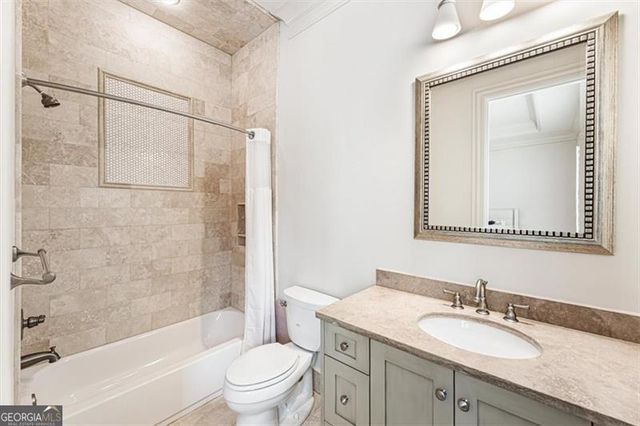 3225 W Paces Park Court NW, Atlanta, GA 30327