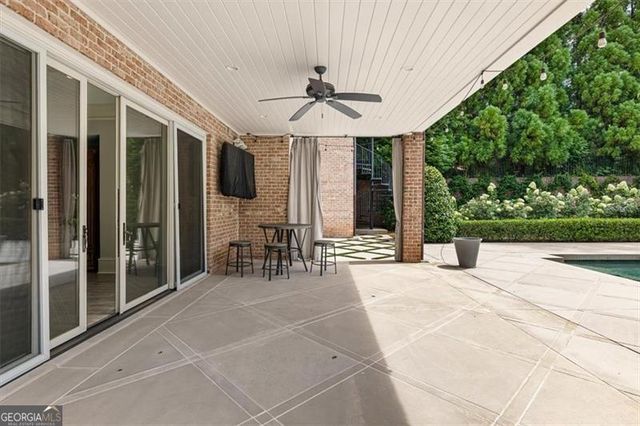 3225 W Paces Park Court NW, Atlanta, GA 30327