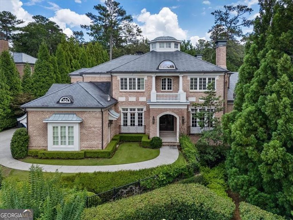 3225 W Paces Park Court NW, Atlanta, GA 30327