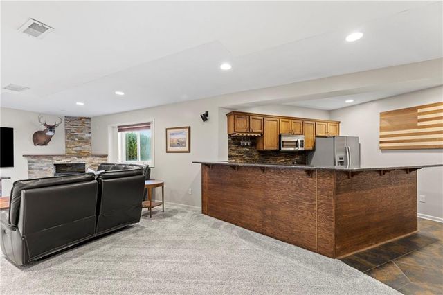 20179 W 108th Terrace, Olathe, KS 66061