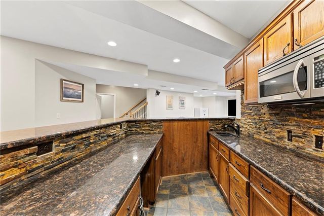 20179 W 108th Terrace, Olathe, KS 66061