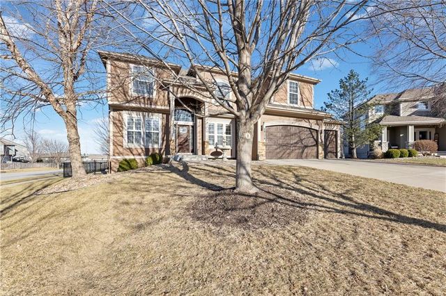 20179 W 108th Terrace, Olathe, KS 66061