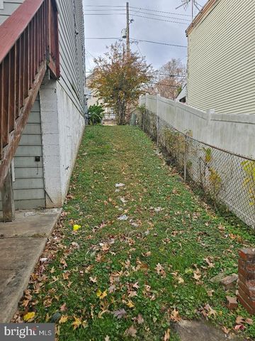 5919 CROWN ST, Capitol Heights, MD 20743