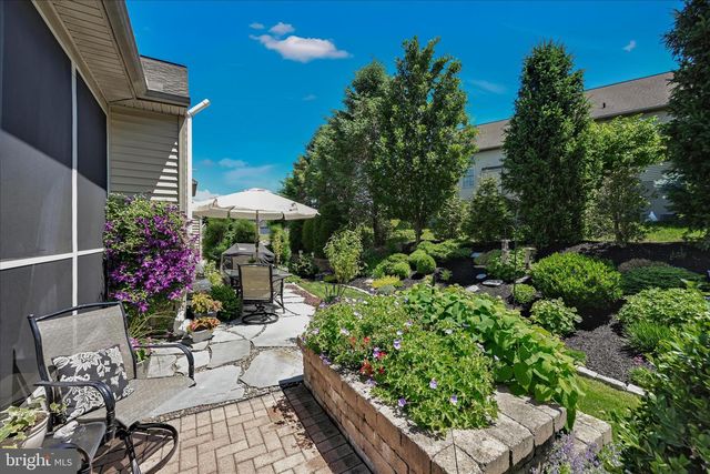 818 BRIAR EDGE CT, Lebanon, PA 17046