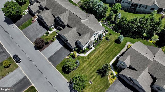818 BRIAR EDGE CT, Lebanon, PA 17046