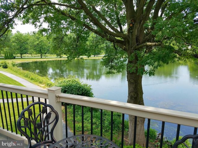 818 BRIAR EDGE CT, Lebanon, PA 17046