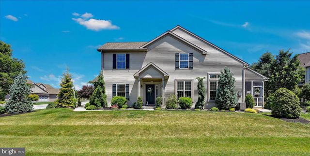 818 BRIAR EDGE CT, Lebanon, PA 17046
