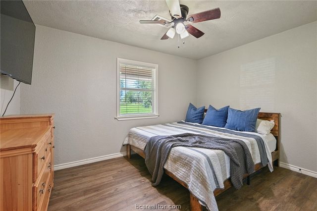 14657 County Road 229, Bedias, TX 77831