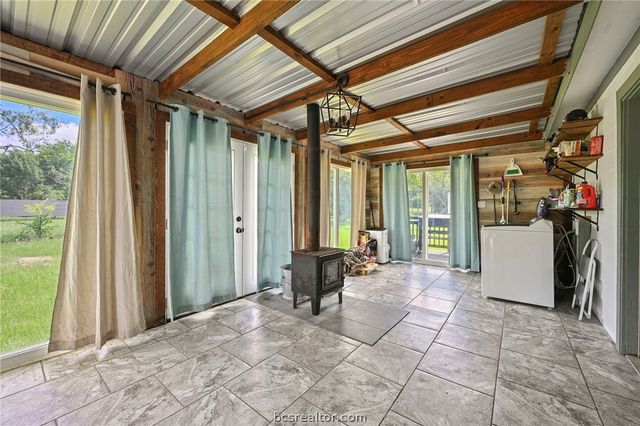 14657 County Road 229, Bedias, TX 77831