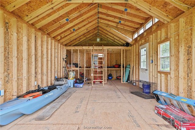 14657 County Road 229, Bedias, TX 77831