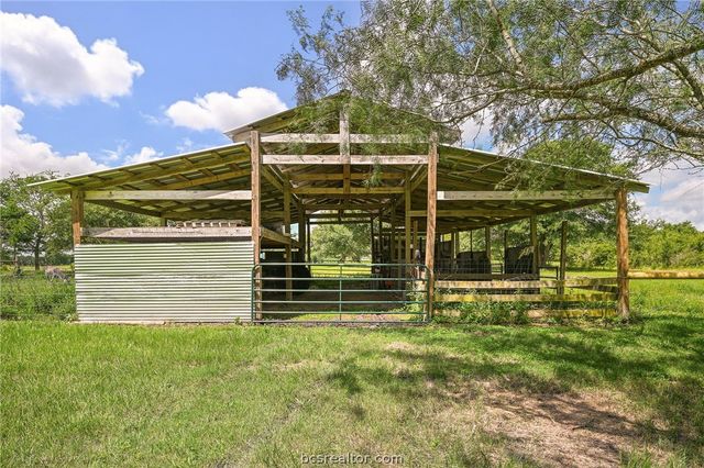 14657 County Road 229, Bedias, TX 77831