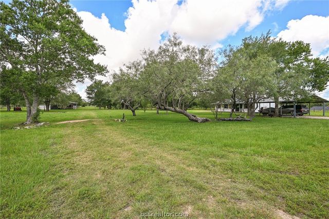 14657 County Road 229, Bedias, TX 77831