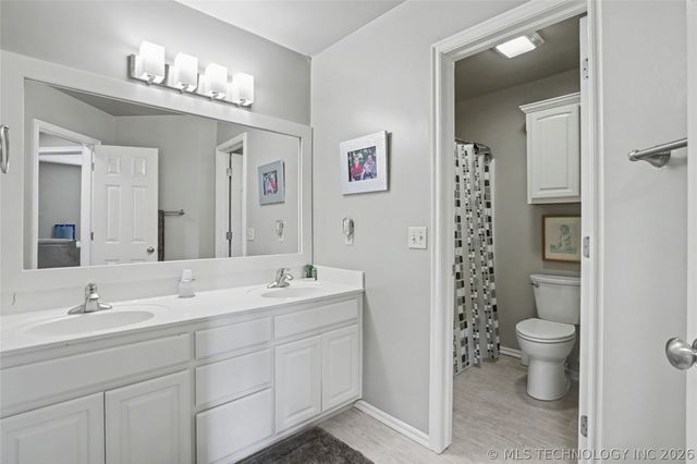 8320 S 257th East Avenue, Broken Arrow, OK 74014