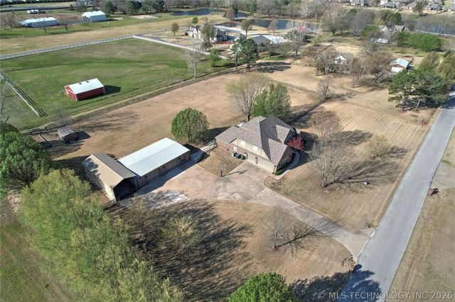 8320 S 257th East Avenue, Broken Arrow, OK 74014