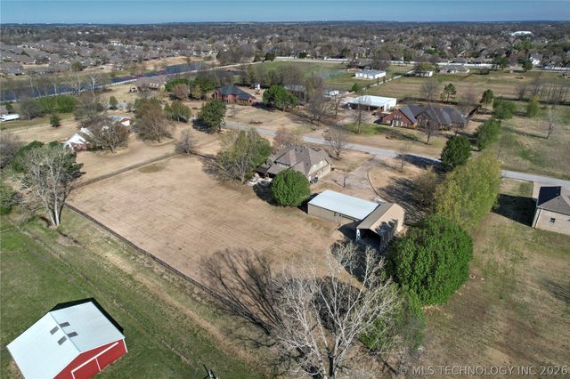 8320 S 257th East Avenue, Broken Arrow, OK 74014