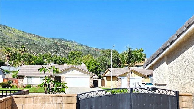 5740 Valerie, San Bernardino, CA 92407