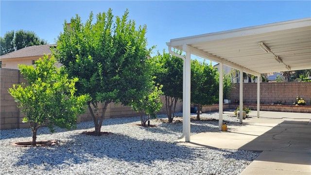 5740 Valerie, San Bernardino, CA 92407