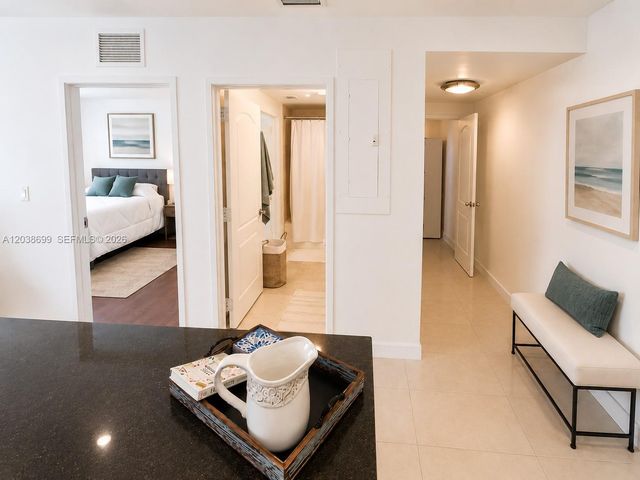 945 Michigan Ave 5, Miami Beach, FL 33139