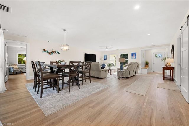 1925 Imperial Golf Co BLVD, Naples, FL 34110