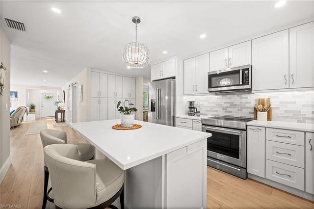 1925 Imperial Golf Co BLVD, Naples, FL 34110