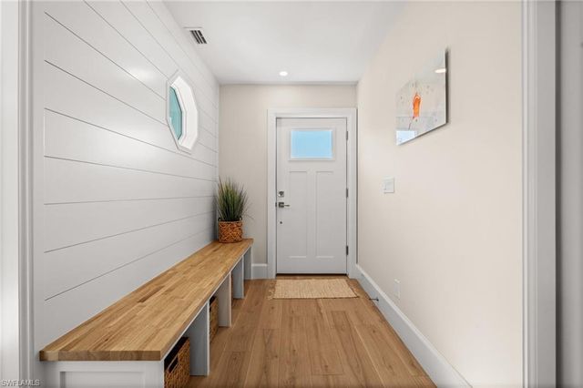 1925 Imperial Golf Co BLVD, Naples, FL 34110