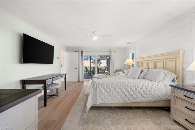 1925 Imperial Golf Co BLVD, Naples, FL 34110