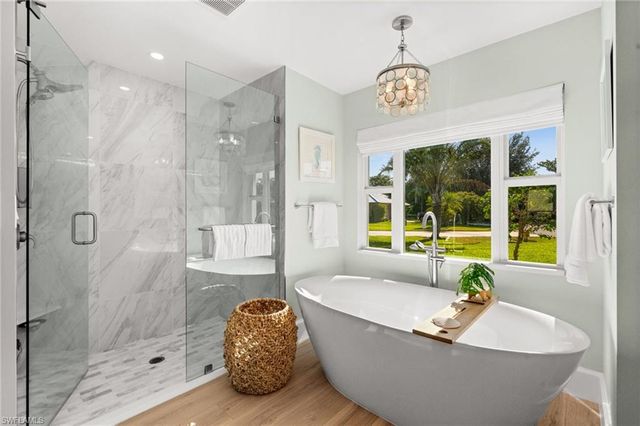 1925 Imperial Golf Co BLVD, Naples, FL 34110