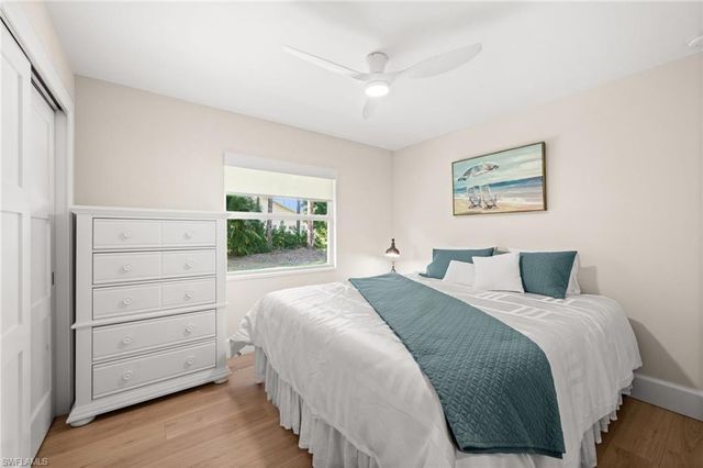 1925 Imperial Golf Co BLVD, Naples, FL 34110