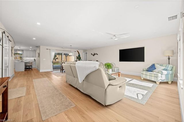 1925 Imperial Golf Co BLVD, Naples, FL 34110